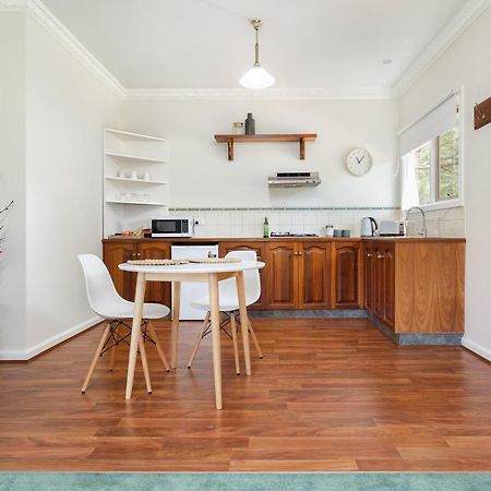 Cockatoo Cottages エクステリア 写真