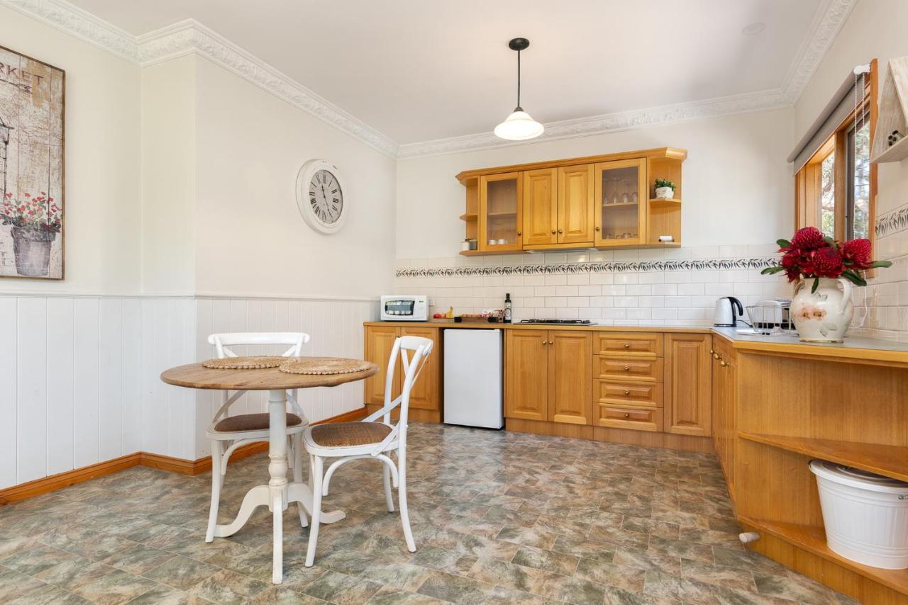 Cockatoo Cottages エクステリア 写真